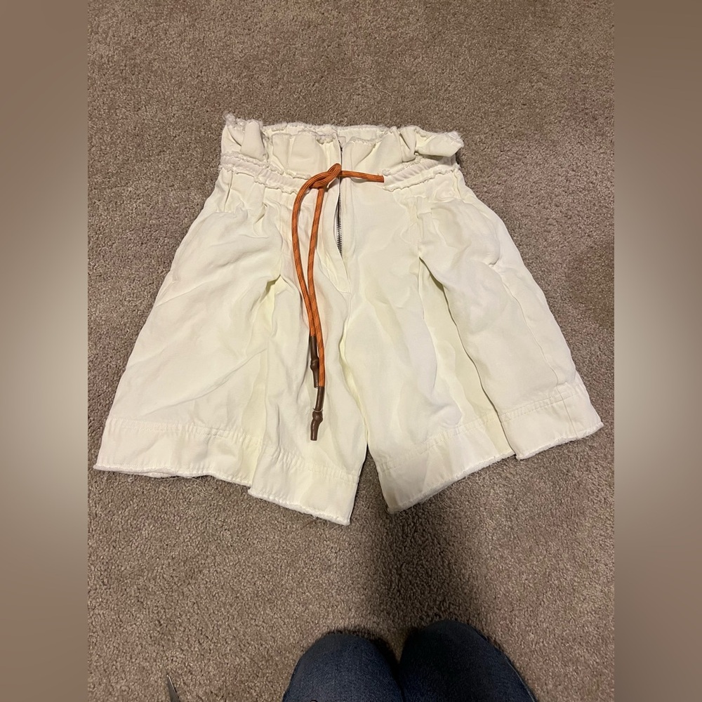 MIISTA shorts